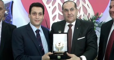 محافظ سوهاج يعلن انشاء قرية أوليمبية متكاملة بالأستاد الرياضى